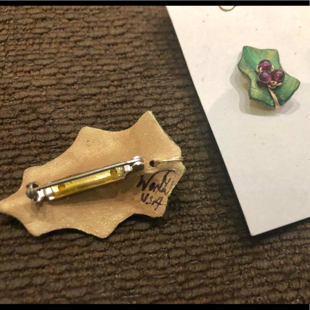 New Sylvan Spirit Sculpted Clay Brooch & Earrings - Picture 8 of 9